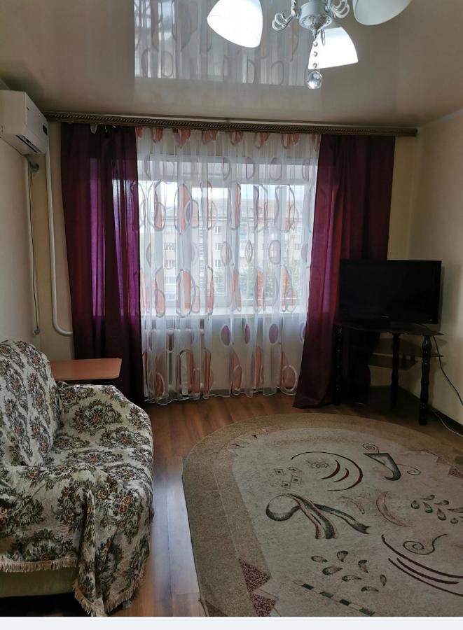 1 Комн Апартаменты В Центре Рядом С Парком Qostanay Exterior foto