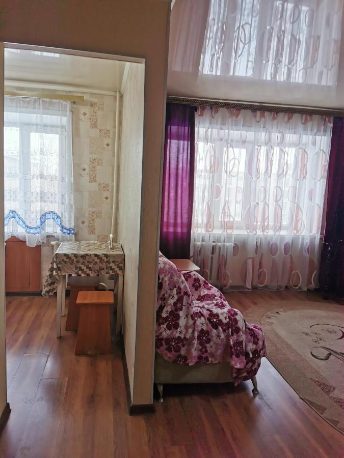 1 Комн Апартаменты В Центре Рядом С Парком Qostanay Exterior foto